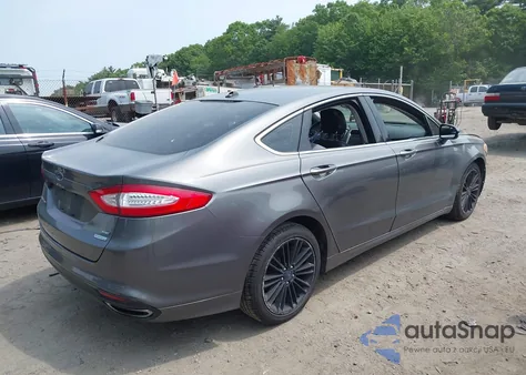 2013 Ford Fusion Se z USA, uszkodzony, nr VIN 3FA6P0H95DR381090